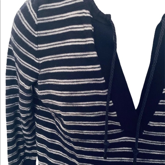 Loft Ann Taylor Navy Blue White Stripe Sweater Women MP Medium Petite - Picture 2 of 5